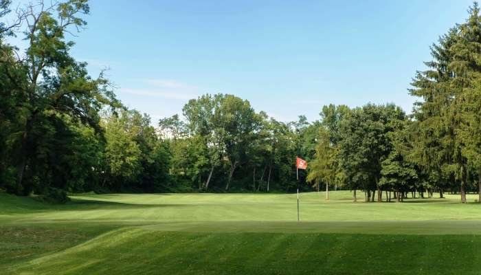 Gazzola (PC), Croara Country Club